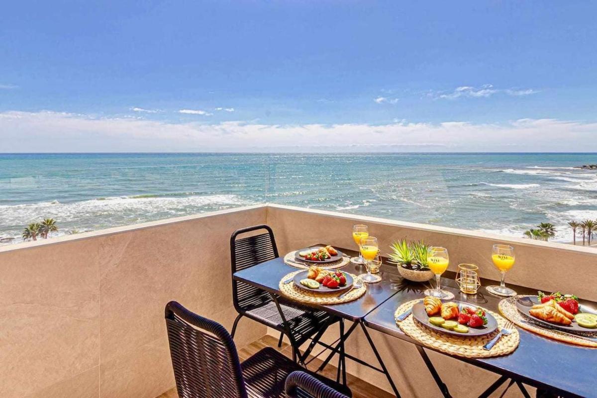 797 Holiday Rentals - Benalbeach- Moderno Piso Para 5 Con Vistas Al Mar بينالماذينا المظهر الخارجي الصورة