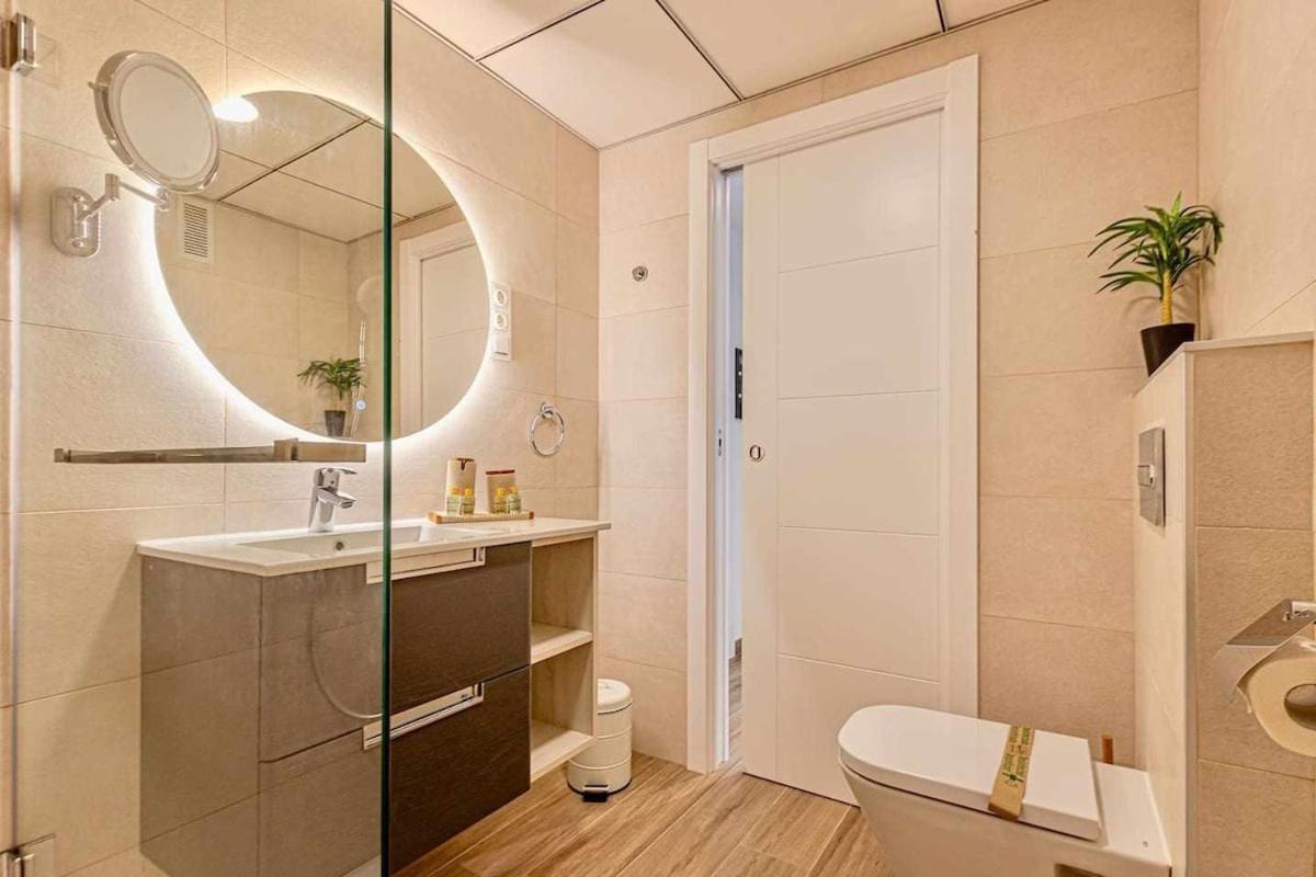 797 Holiday Rentals - Benalbeach- Moderno Piso Para 5 Con Vistas Al Mar بينالماذينا المظهر الخارجي الصورة