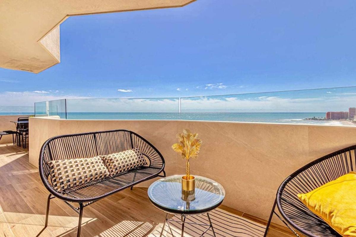 797 Holiday Rentals - Benalbeach- Moderno Piso Para 5 Con Vistas Al Mar بينالماذينا المظهر الخارجي الصورة