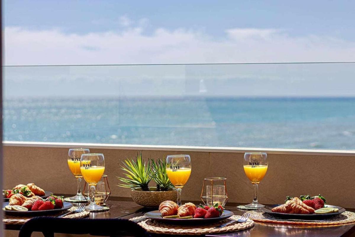 797 Holiday Rentals - Benalbeach- Moderno Piso Para 5 Con Vistas Al Mar بينالماذينا المظهر الخارجي الصورة